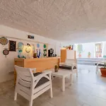 Das Hotel Alacati Gazde/Camere de închiriat