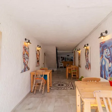 Alacati ホームステイ