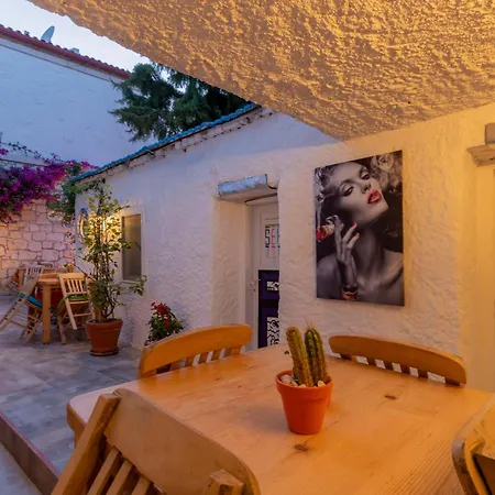 Das Hotel Alacati בית אירוח אלאקאטי