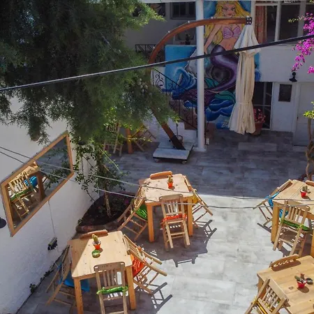 Alacati ホームステイ